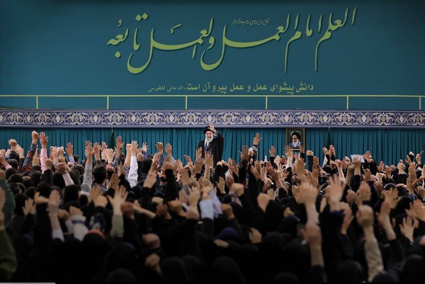 دیدار دانشجویان با رهبری