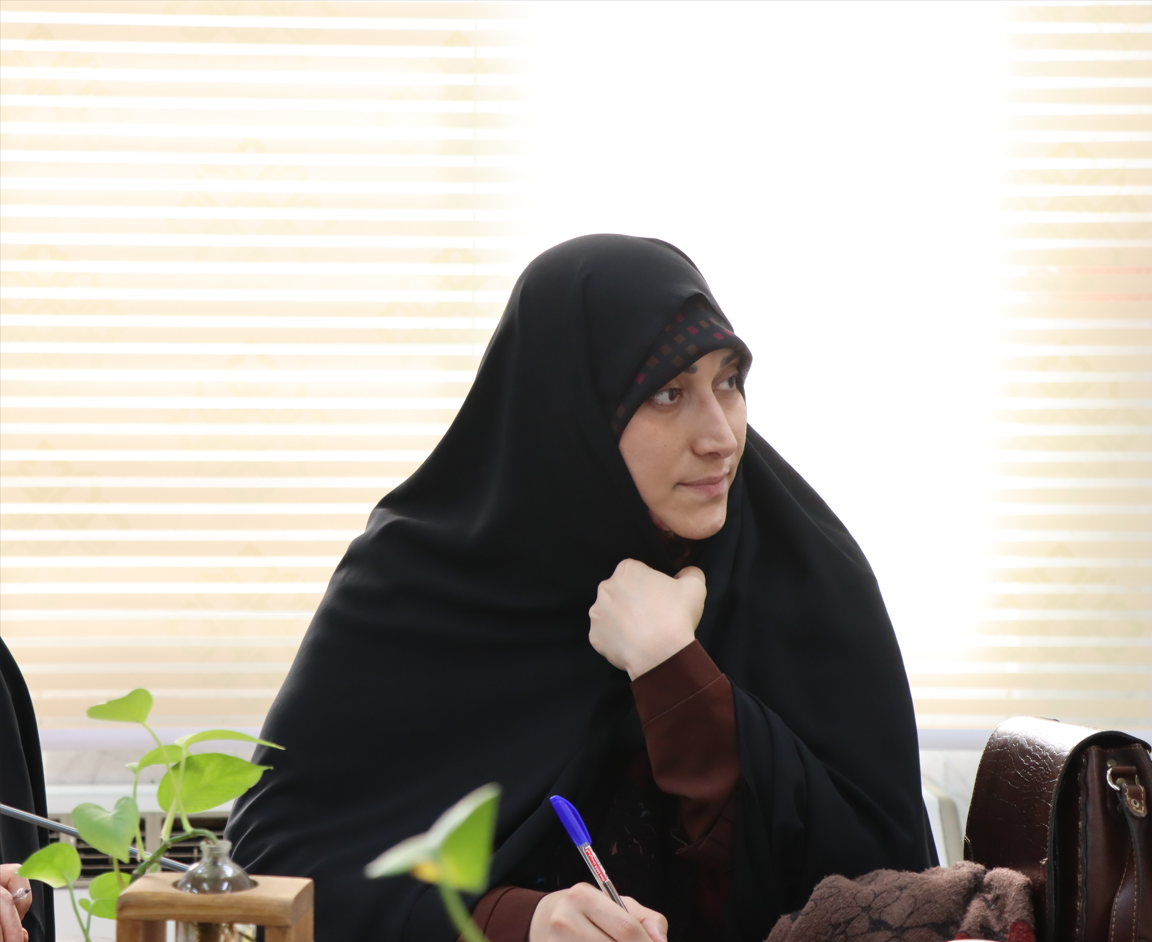 جلسه هم‌اندیشی پیرامون همکاری با استانداری قم