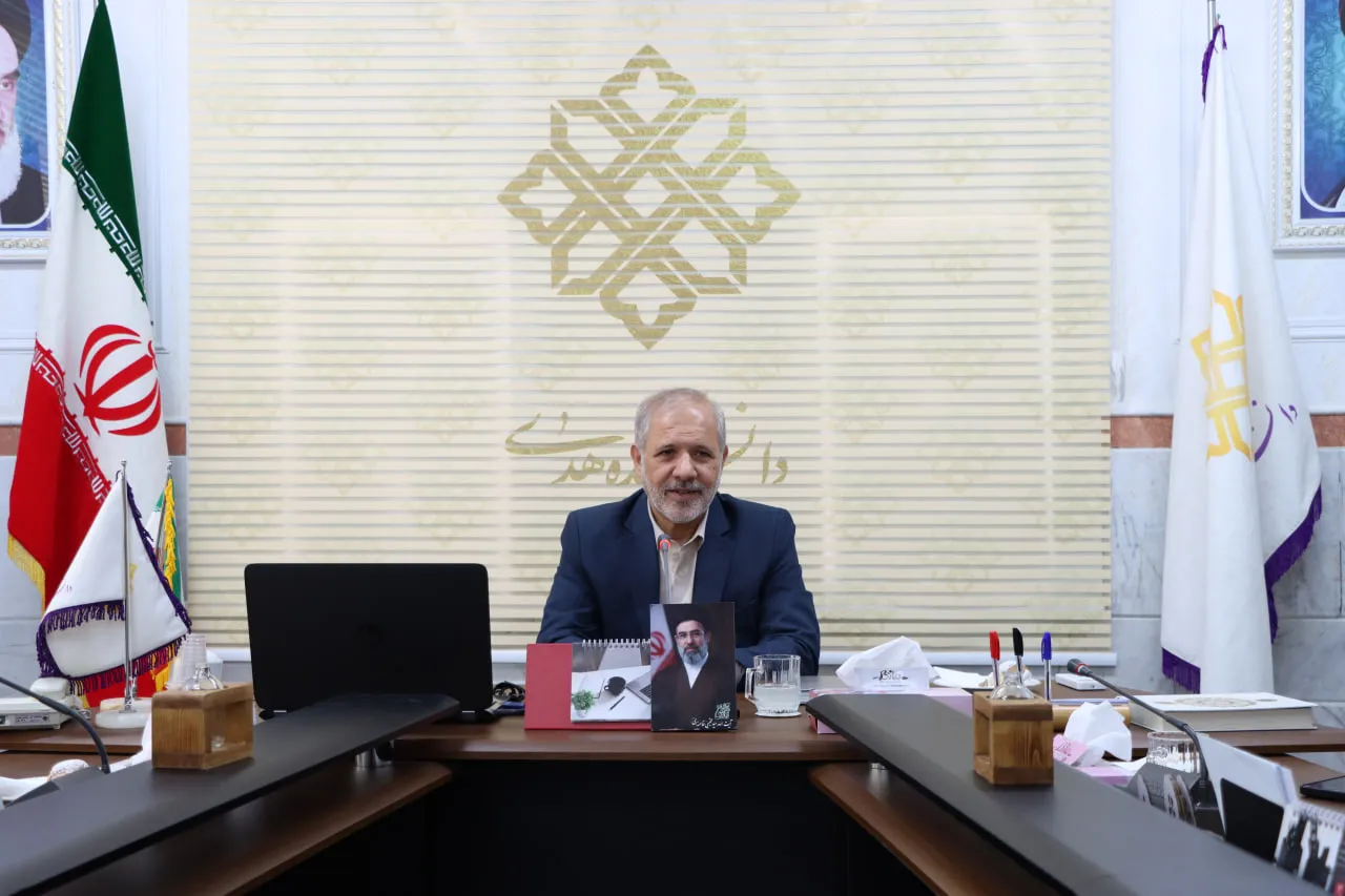 بزرگداشت چهلمین روز خاکسپاری غم‌انگیز رهبر شهید انقلاب اسلامی در دانشکده هدی